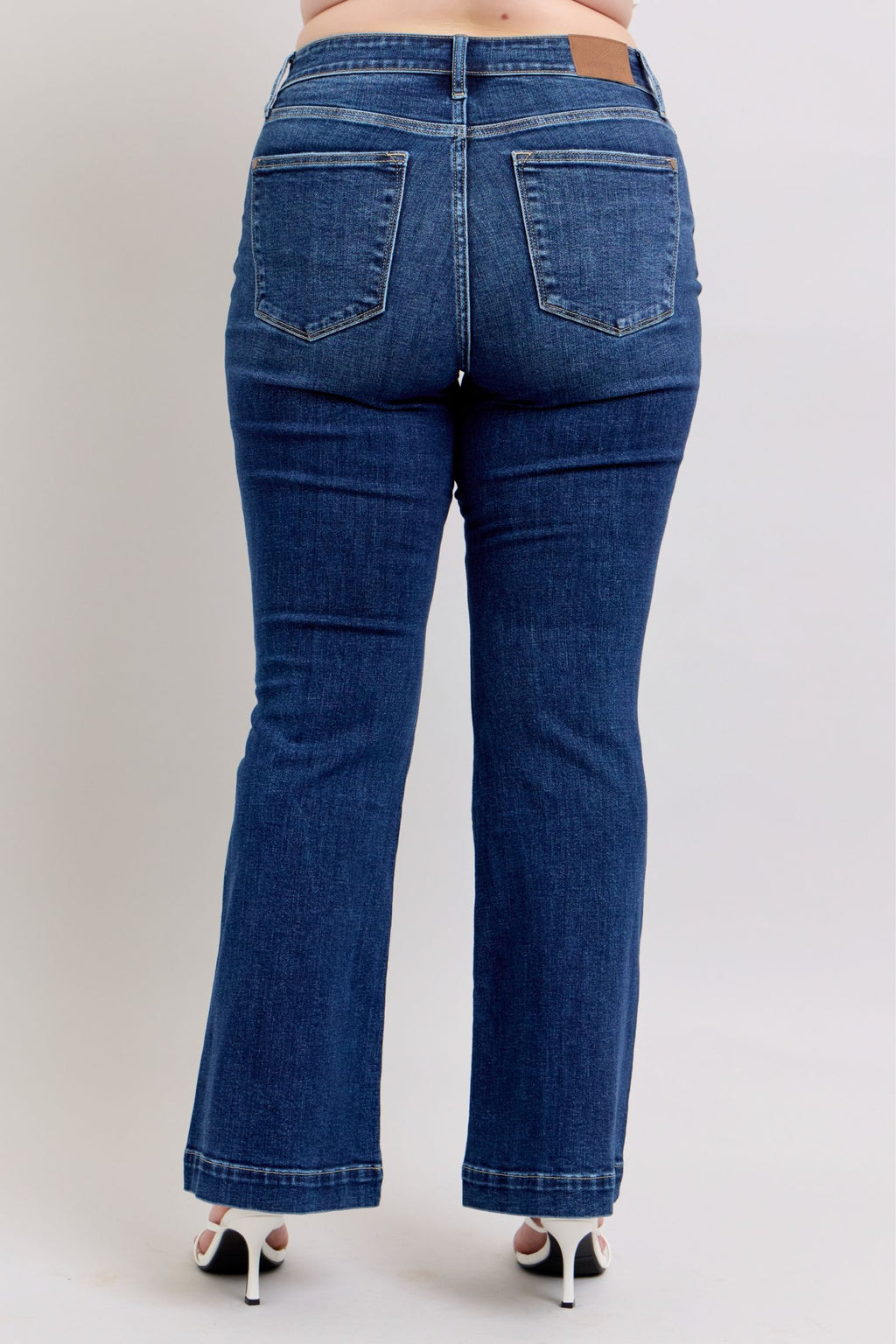 Judy Blue Full Size High Rise Flare Jeans with Pockets Plus Size-4