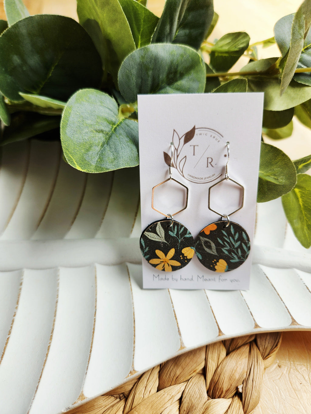 Harper| Leather circle with gold hexagon