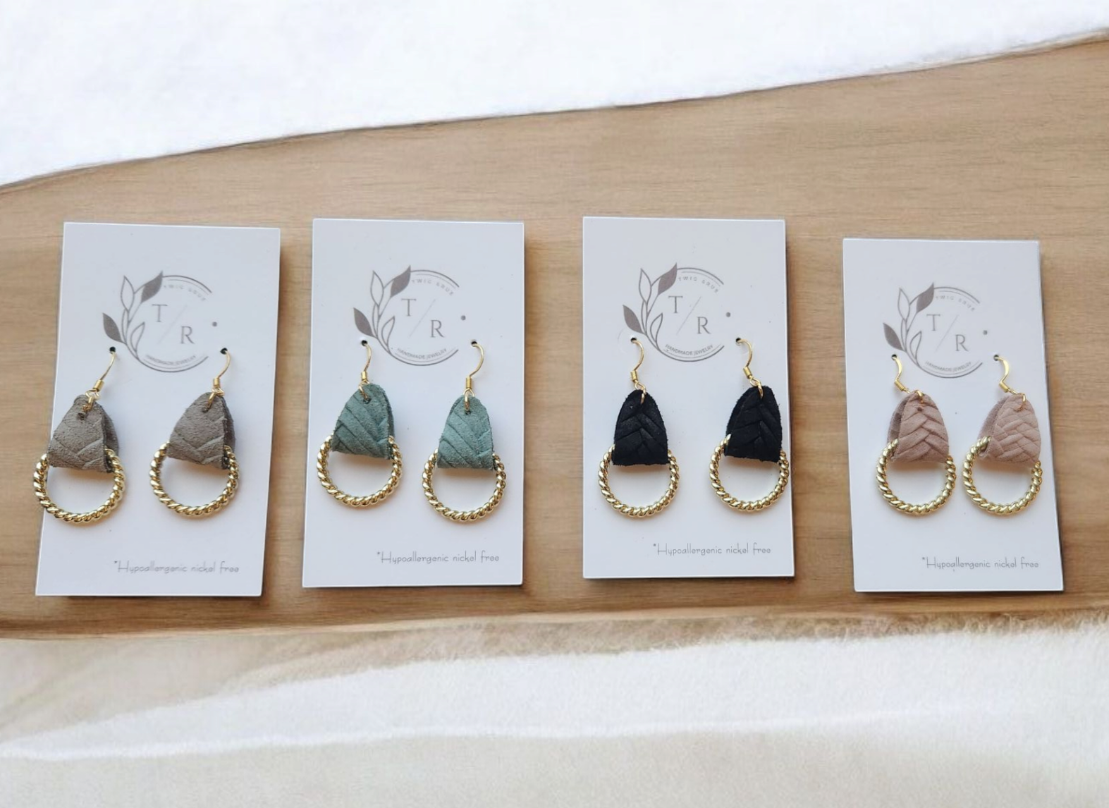 Nora| Genuine leather loops