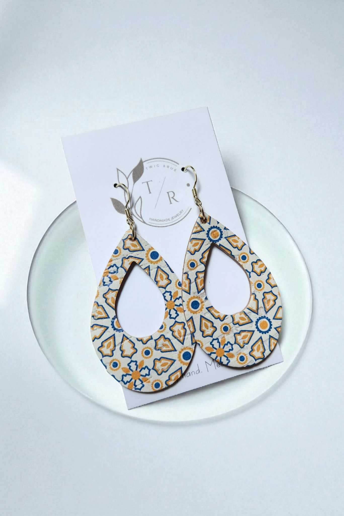 Rue| Genuine Leather Open Teardrop