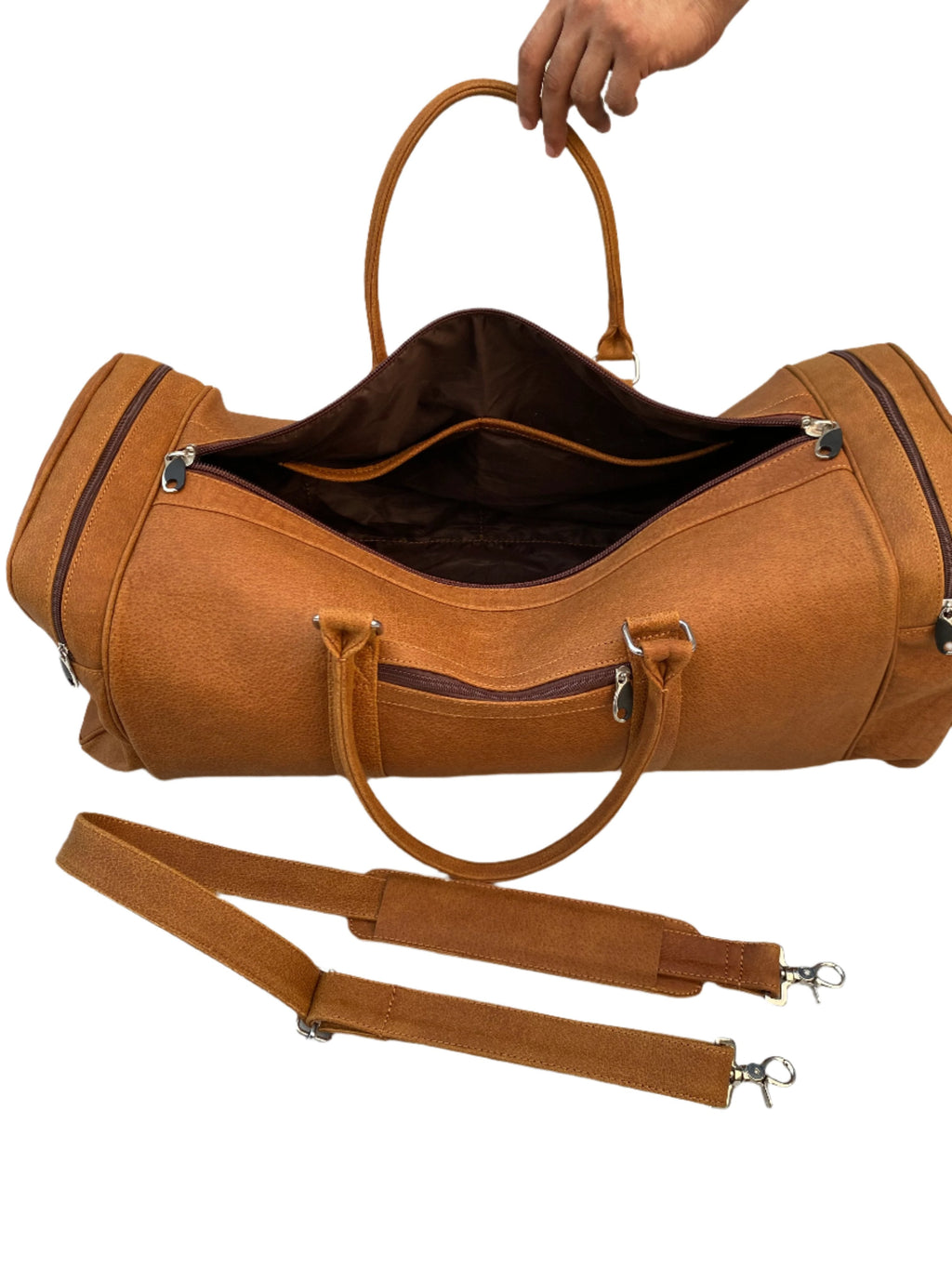 Spacious Leather Weekender Bag: Perfect Blend of Style and Function